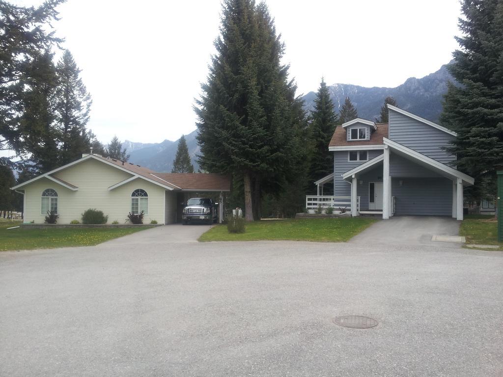 Radium Valley Vacation Resort Invermere Exterior foto